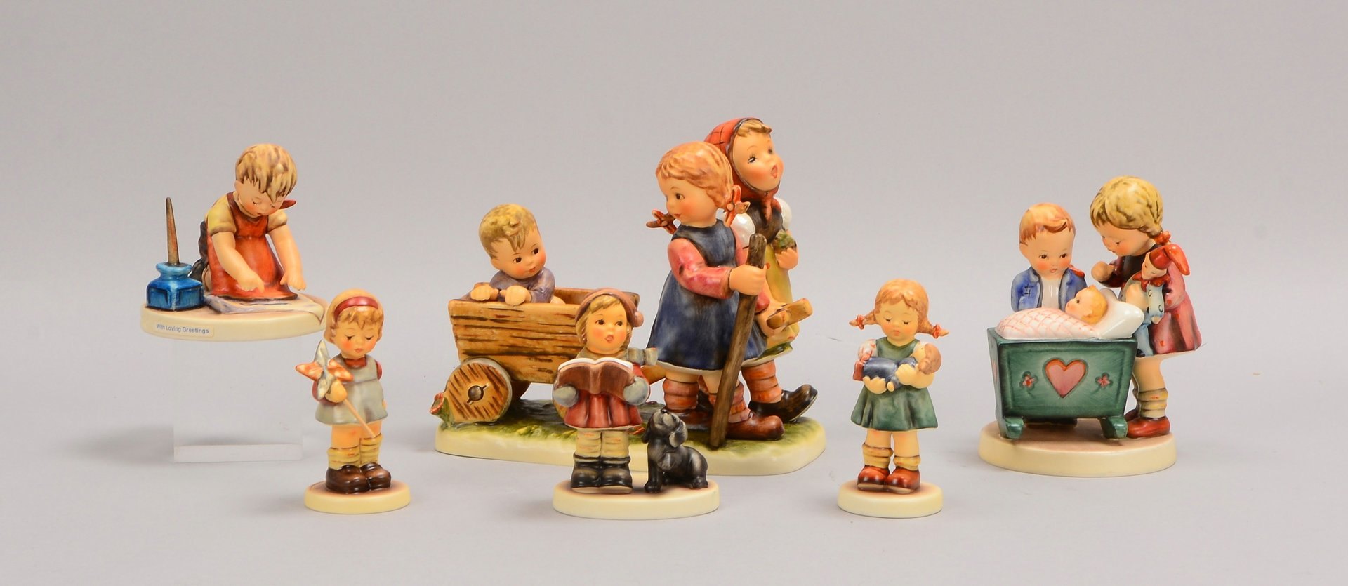 Goebel, kl. Slg. Hummel-Figuren, versch. Größen und Ausführungen, 6 Stück