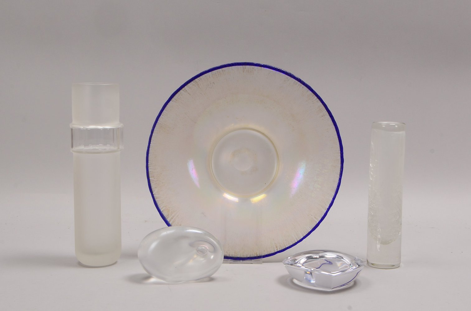 5 Sammler-Glasteile, versch. Ausf., klares und geätztes Glas; Höhe 4 cm - Höhe 25 cm