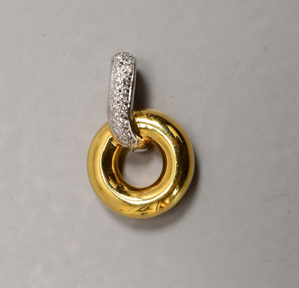 Fope/Italien, Anhänger, 750 GG/WG (gest.), mit kl. Brill.; Länge 2,7 cm, Gew. 8,20 g