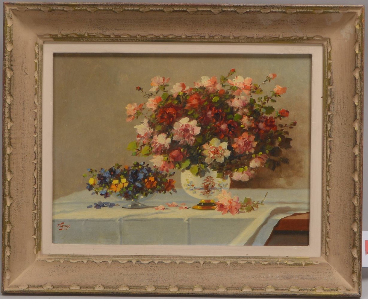 Lange, T., 'Blumen in Vasen', Öl/Lw, unten links signiert; Bildmaße 31 x 41 cm