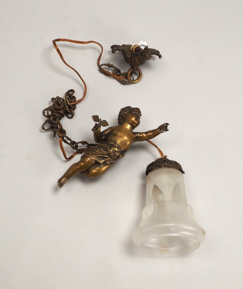 Antike Deckenlampe, 1-fl., Bronze, 'Hängende Engelsfigur', Schirm geschl. Glas