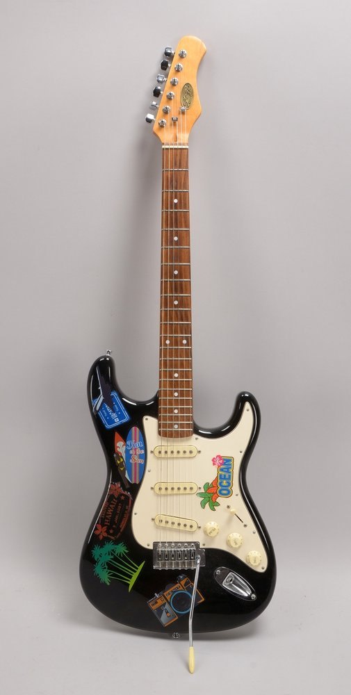 Vintage-E-Gitarre (Japan), Stagg; Länge 99 cm