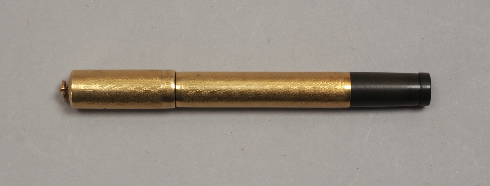 Waterman-Füllfederhalter, Gehäuse Kunststoff/18 kt Gold (mit Gebrauchsspuren)