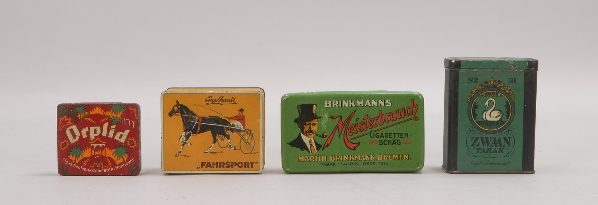 4 Sammler-Blechdosen, alt, versch. Ausf.: Fa. Engelhardt, Brinkmann, u.a.
