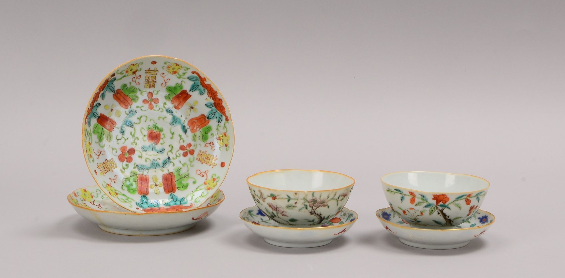 6 Servierteile (China), antik: 4x Schälchen und 2x Teetassen, 4-fache Bodenmarke