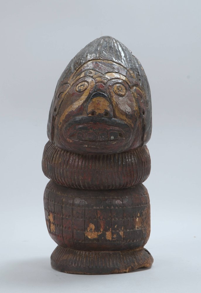 Kultgefäß/-objekt (Indien), Holz-Korpus mit figürl./ornamentalem Ritzdekor, farbig gefasst