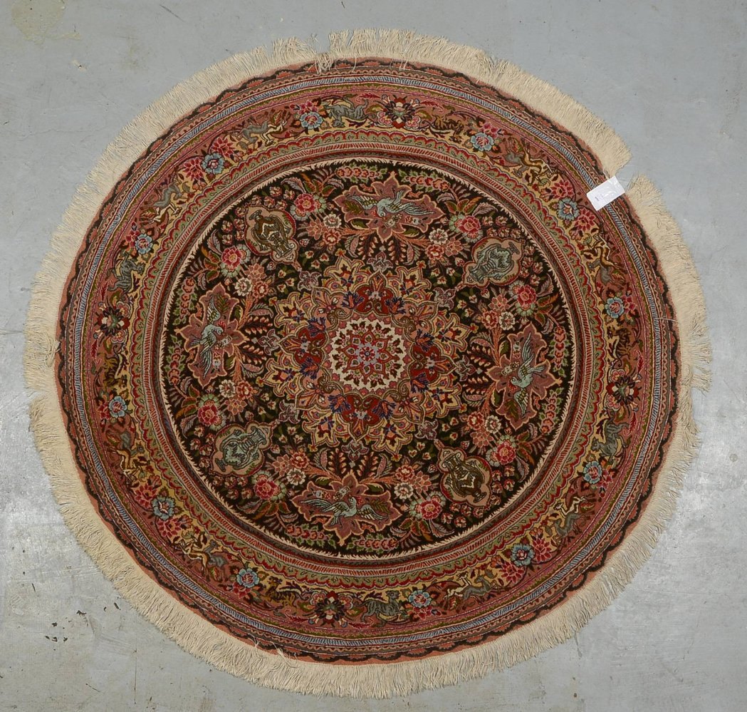 Täbriz, mittelf./feine Kn., gleichm. Flor, in gutem Zustand - runde Form!; Ø 153 cm