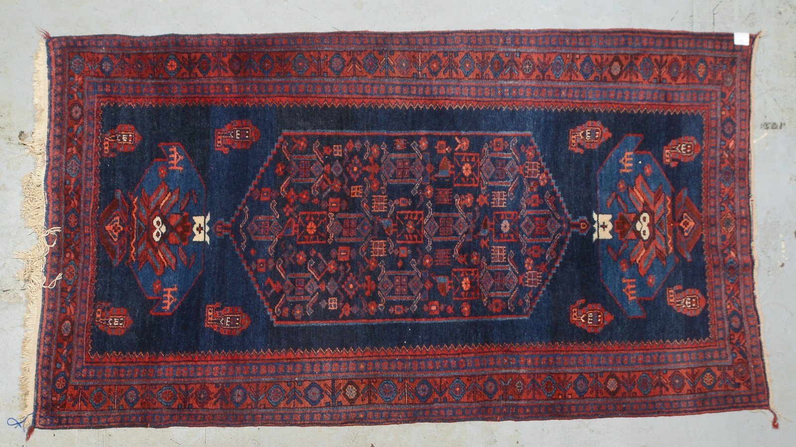 Orientteppich (Sare-Gebiet), feste Kn., hochflorig - in gutem Zustand; Maße 245 x 136 cm