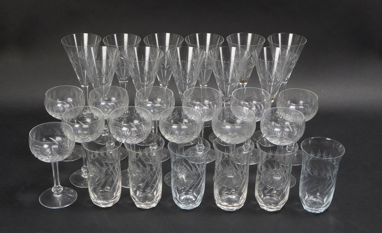 Villeroy & Boch, Kristallglas-Konvolut, versch. Sätze, 29 Stück (Sekt-/Wein- und Wassergläser)