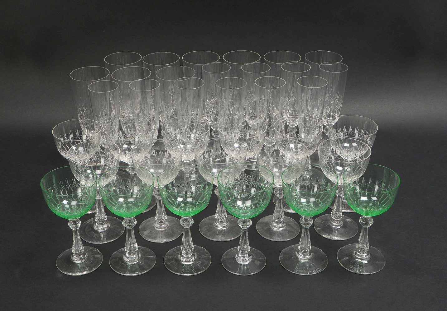 Trinkgläser, Kristallglas/teils geschl., versch. Sätze (Champagner, Wein, Bier), 27 Stück