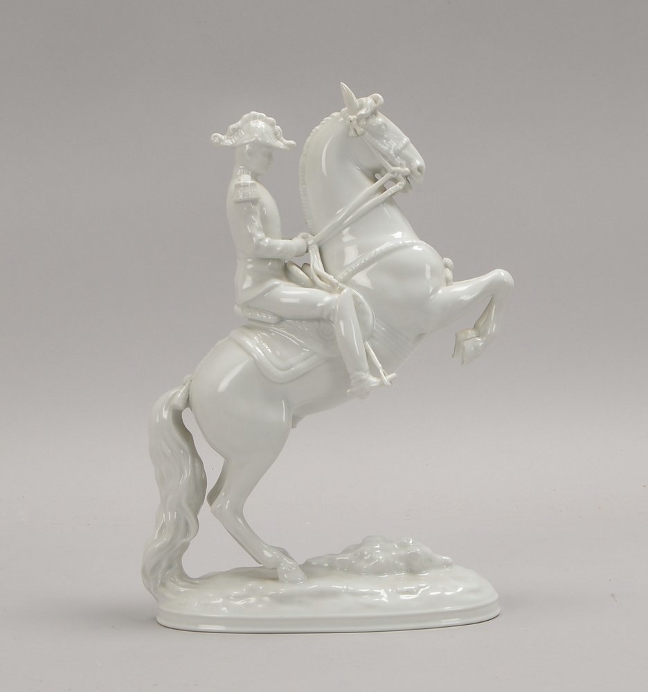 Augarten/Wien, Porz.-Figur, 'Courbette - Spanischer Hofreiter', Entw. Prof. Albin Döbrich