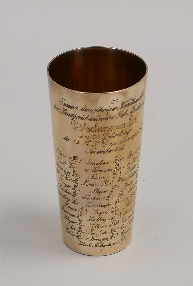 Trinkbecher, 800 Silber, konische Wandung, mit Widmungsgravur; Gew. 235 g