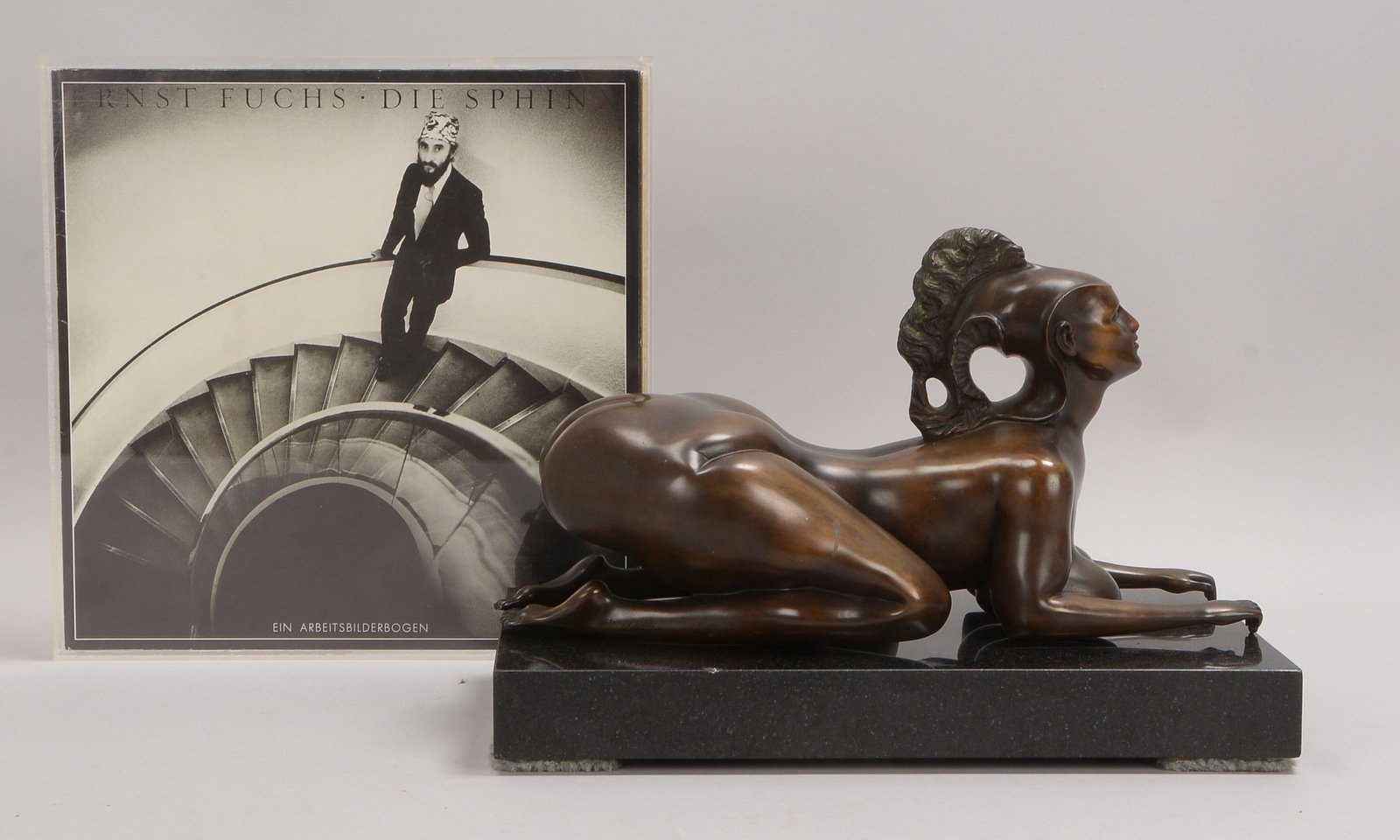 Fuchs, Ernst, Bronzeskulptur, 'Die Sphinx', '365/1.000', sign., Gießerst., auf Sockel