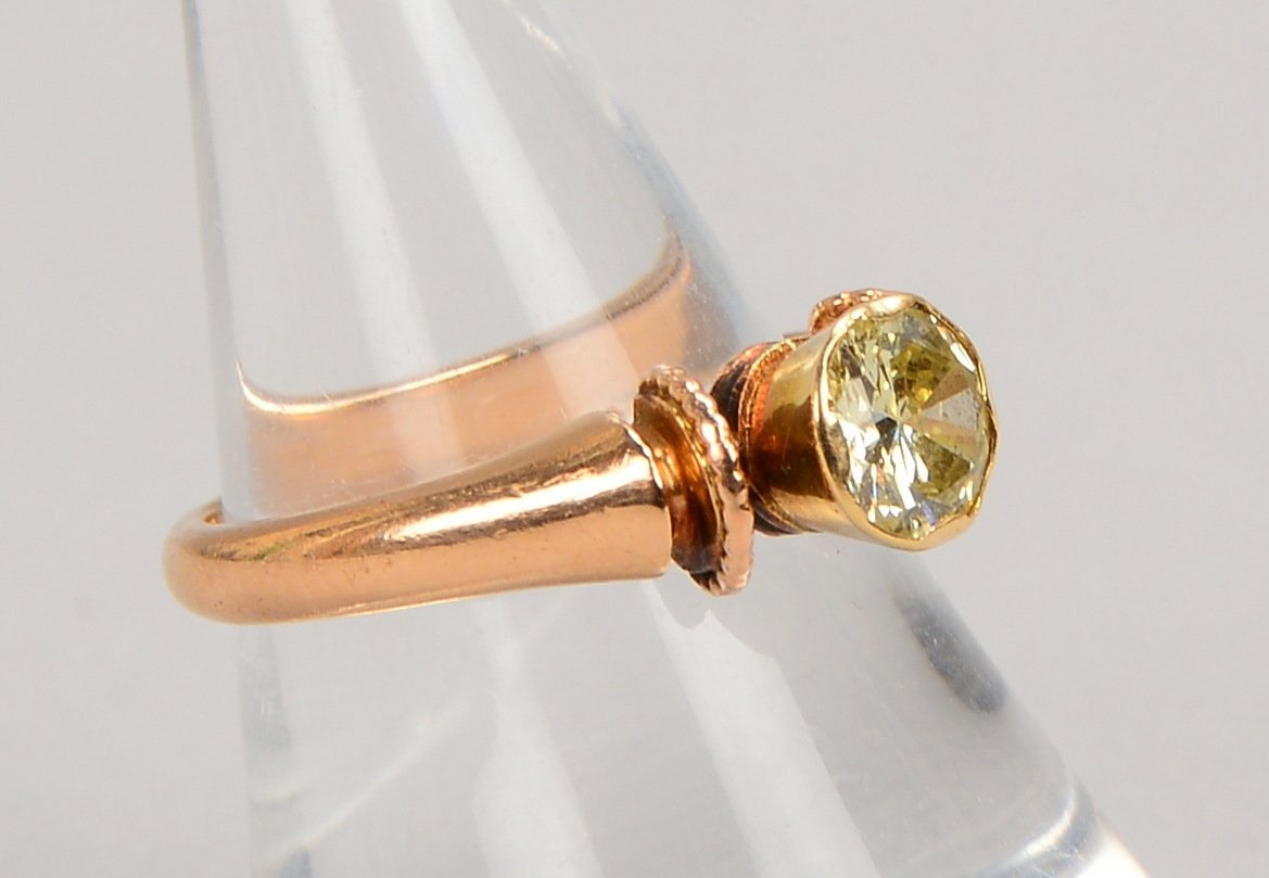 Ring, 585 RG (gest.), mit Altschliff-Diam./ca. 0,50 ct, getöntes Weiß, Vsi; Gew. 2,90 g