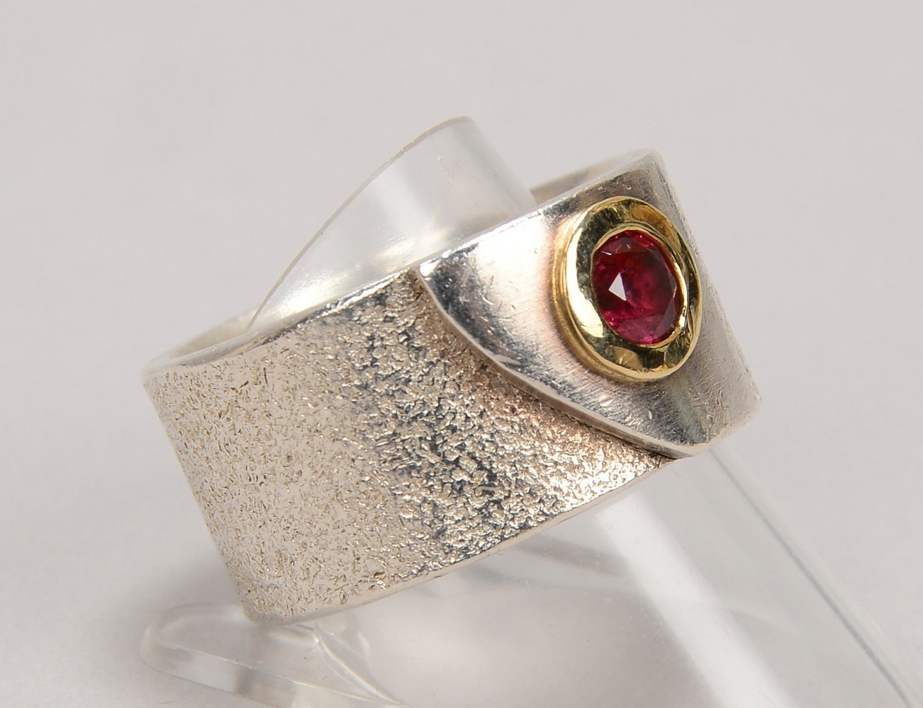 Designer-Bandring, Silber und Gold; RG 61, Gewicht 18 g