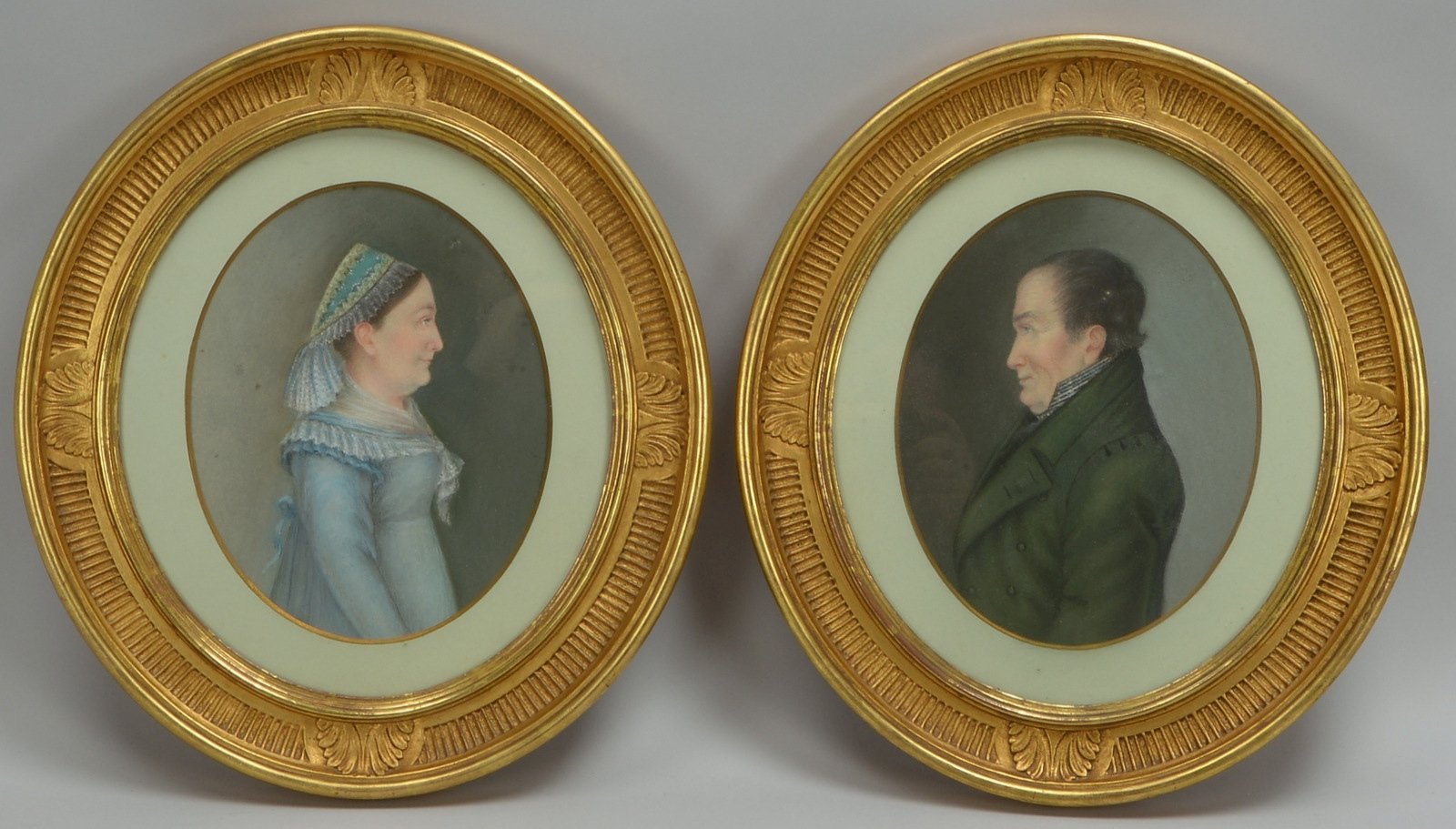 2 Biedermeier-Portraits, 'Dame' und 'Herr', Pastellkreide, unsign., unter PP hinter Glas