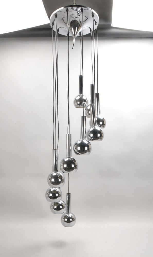 Designer-Deckenlampe, 10-fl., Metall verchromt, in gewendelter Kaskadenform