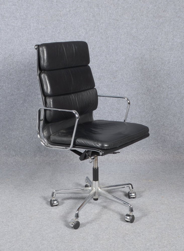 Vitra, Designer-Bürostuhl, verchromt/mit Lederbezug, 5-strahl./auf Rollen