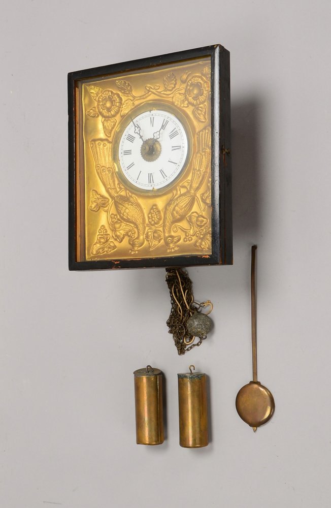 Schwarzburger Wanduhr, verglast, Pendel und Gewichte anbei - Fkt. nicht gepr.