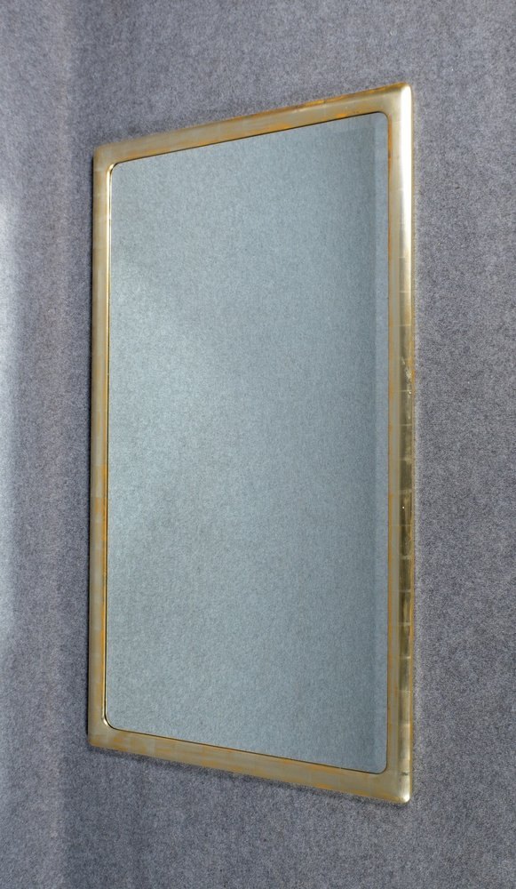 Wandspiegel, Holzrahmen versilbert, mit facettiertem Spiegelglas; Maße 160 x 90 cm