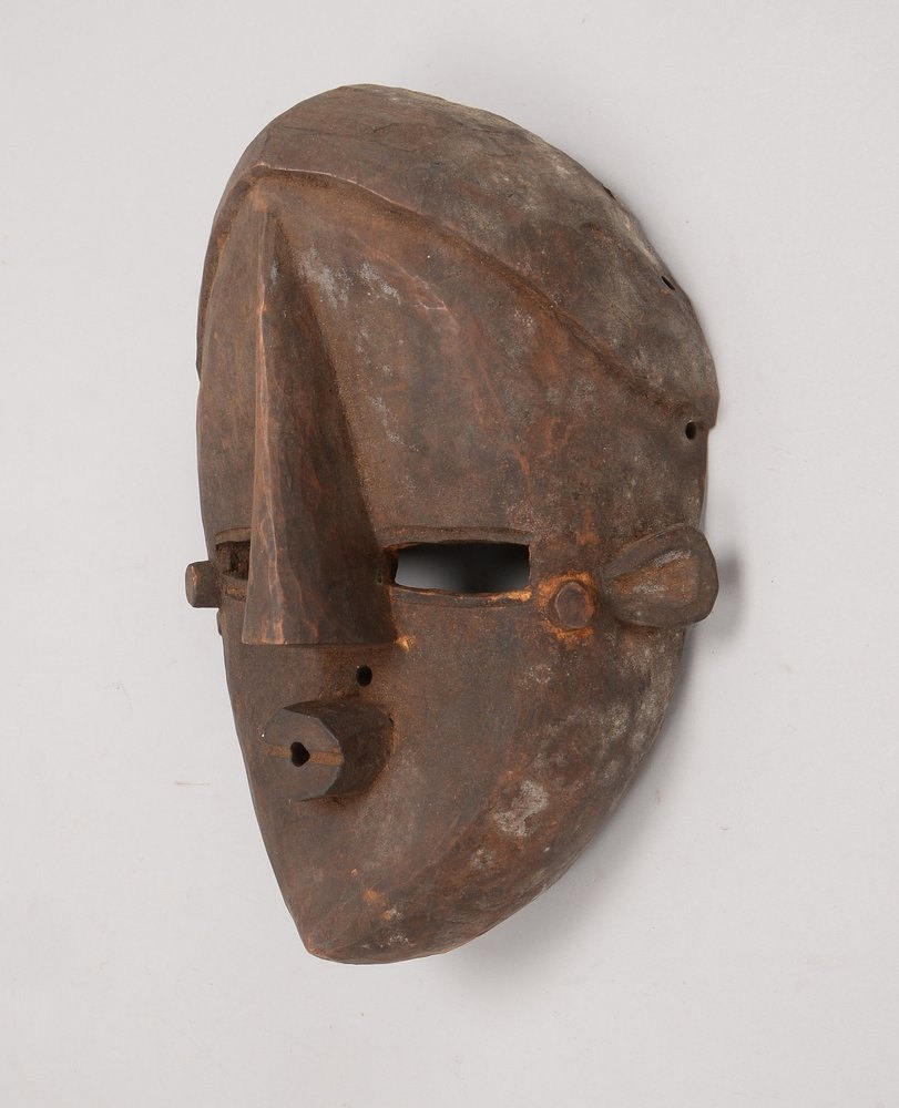Tanz-/Ritualmaske (DR Kongo), Holz geschnitzt, stilisierter 'Männerkopf'; Länge 30 cm