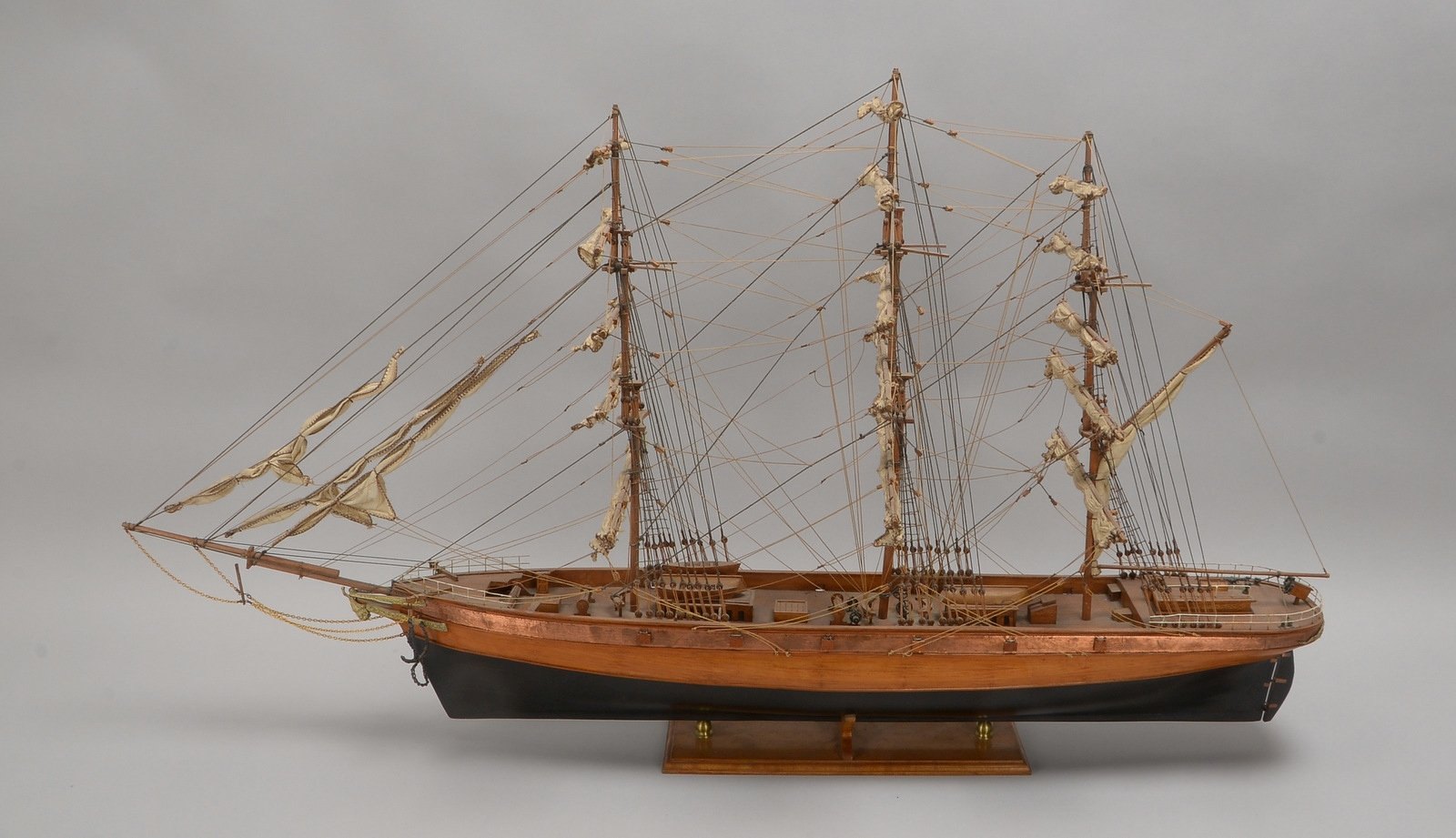 Schiffsmodell (1869), 'Cutty Sark', handgearbeitetes Holzmodell, kompl. - guter Zust.