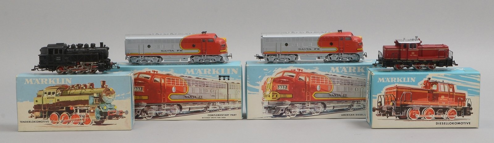 Modelleisenbahn-Sammlerkonvolut, Märklin, 'Spur H0', 4 Loks, versch. Ausf., neuw. - in OVP