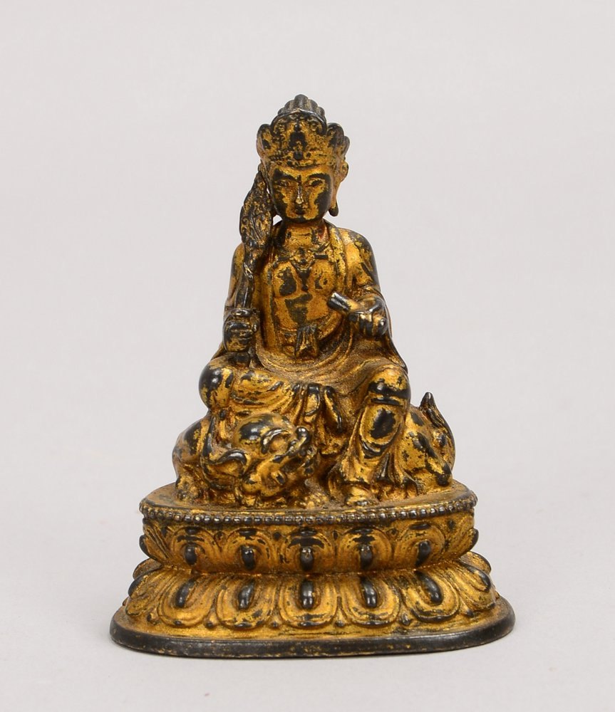 Kleine Bronzeskulptur (China, Qing-Dynastie), 'Buddha-Figur'; Höhe 6,5 cm