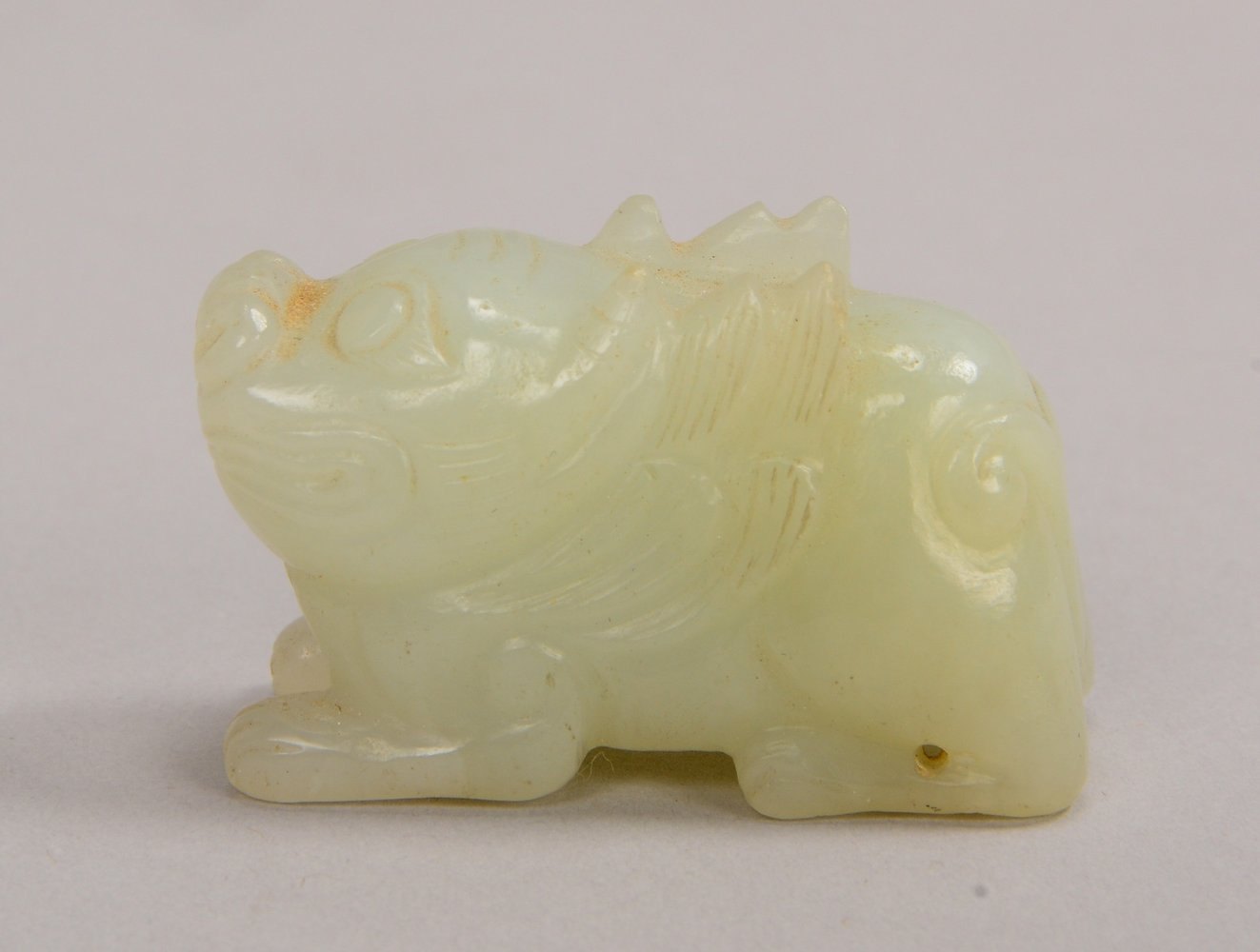 Jade-Figur (China), 'Schwein' - aus Sammlungsauflösung