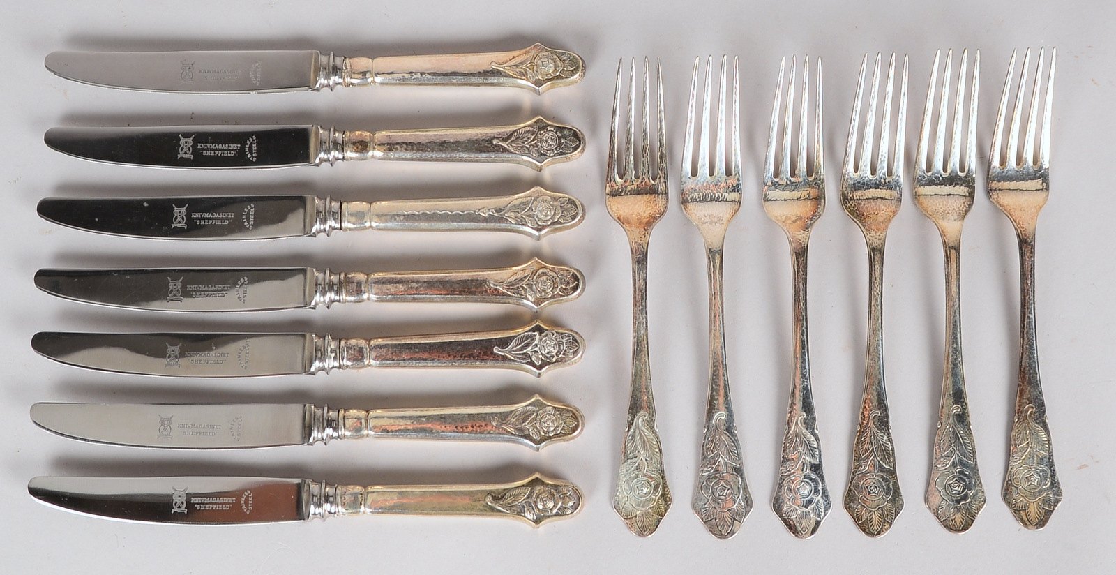 Tafelbesteck, 830 Silber: 6x Messer (+1)/6x Gabeln, Initialengravur 'VHF'/dat. '1923'