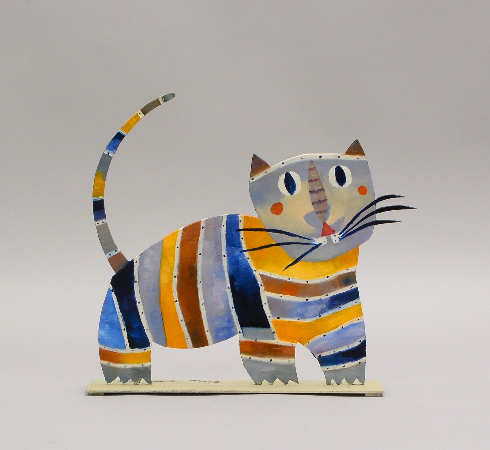 Künstler-Skulptur, 'Katze', Aluminium, farbig gef., Aufl. '26/90', sign.; Höhe 25 cm