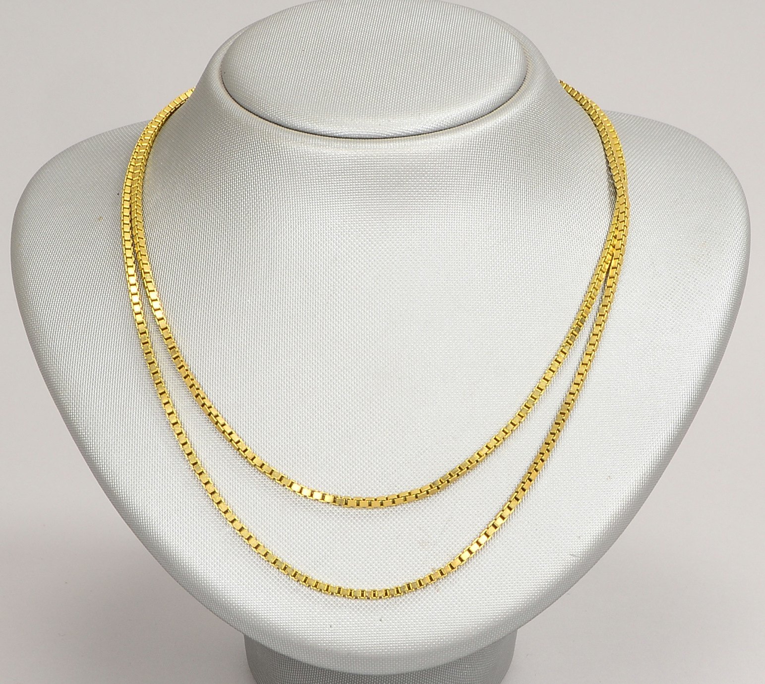 Veneziakette, 333 GG (gest.), Vierkant-Glieder; Länge 88 cm, Gew. 26,20 g