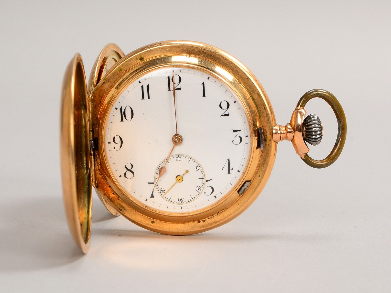 Taschenuhr, 585 GG-Geh., drei Deckel Gold, weißes Ziffernblatt mit arab. Ziffern