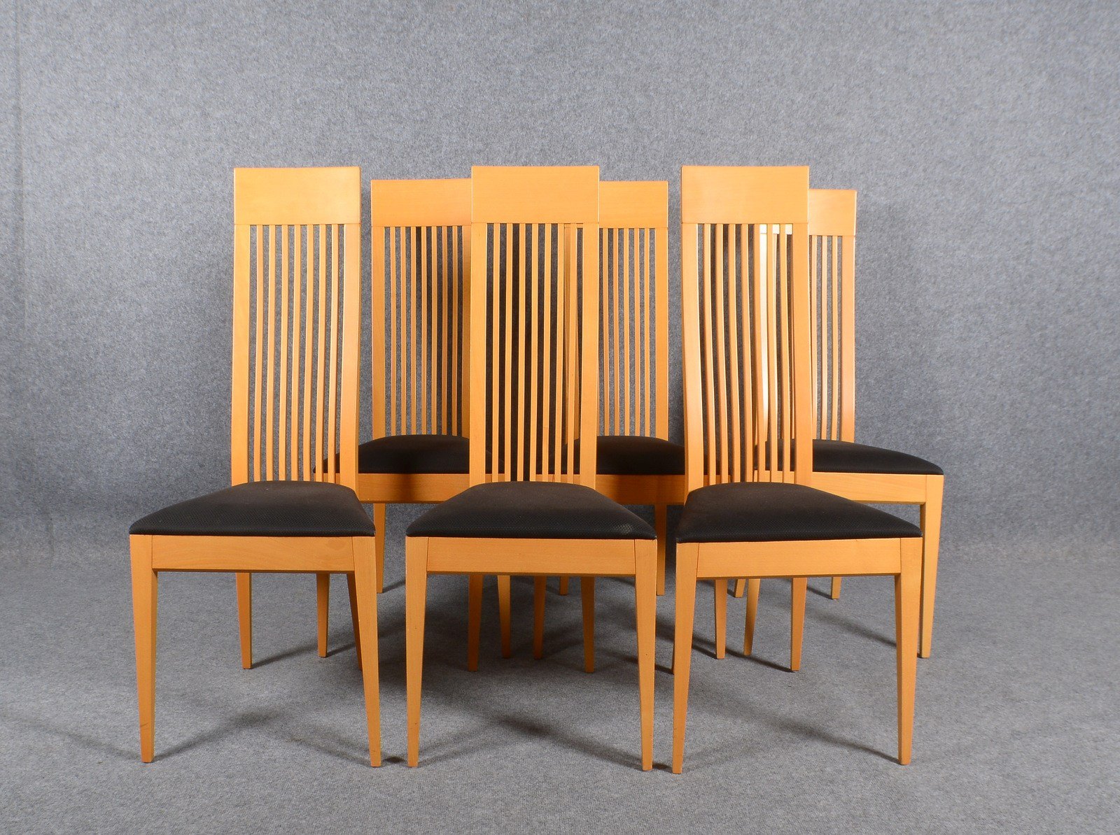 Tonon/Italien, 6 Designerstühle, Mod. '747', Ahorn massiv, gem. Polsterstoff