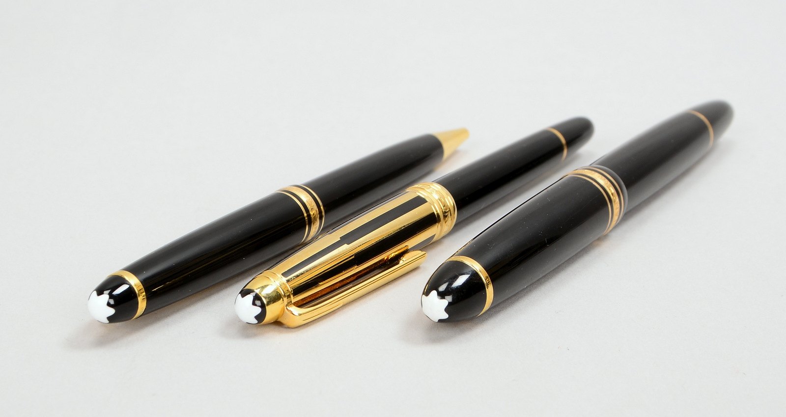 3 Montblanc-'Meisterstücke': Füllfederhalter, Kugelschr. und Textmarker