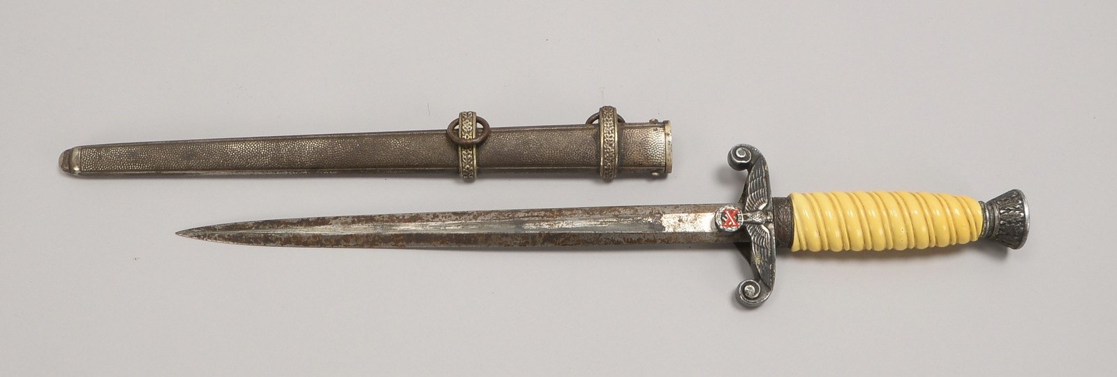 Heeresdolch f. Offiz., Klinge mit Herstellerbez. 'Alcoso/Solingen' (Gebrauchssp.)