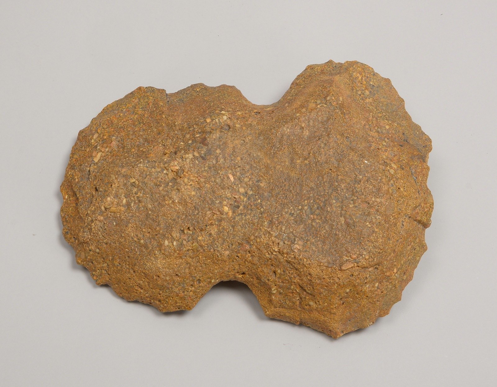 Archäolog. Fundstück (aus Slg., Raum Sigmaringen), fossil(?) - oder Bohnerz(?)