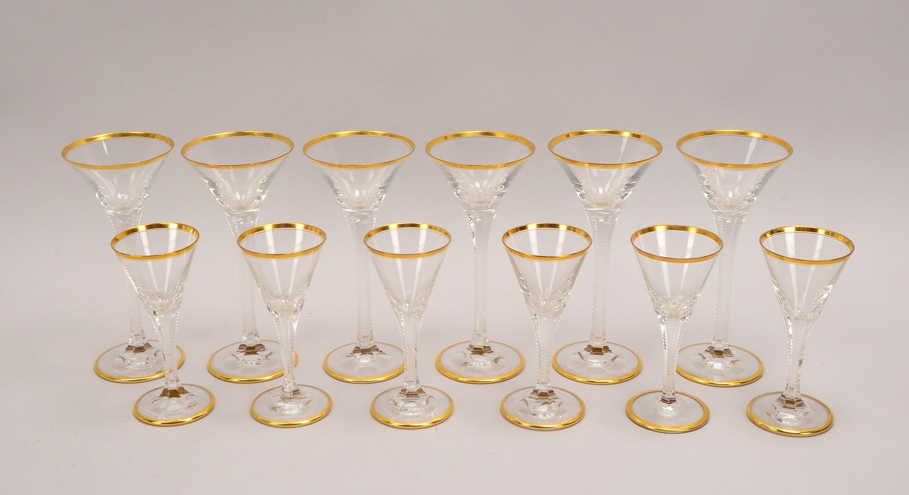 6x Champagnergläser und 6x Sherrygläser, farbloses Glas, mit Goldrand