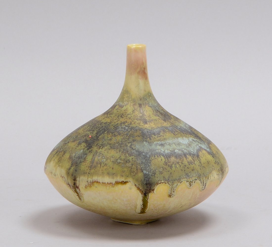 Meier, Otto, Künstler-Keramikvase, im Boden mit Künstlersignet; Höhe 13 cm