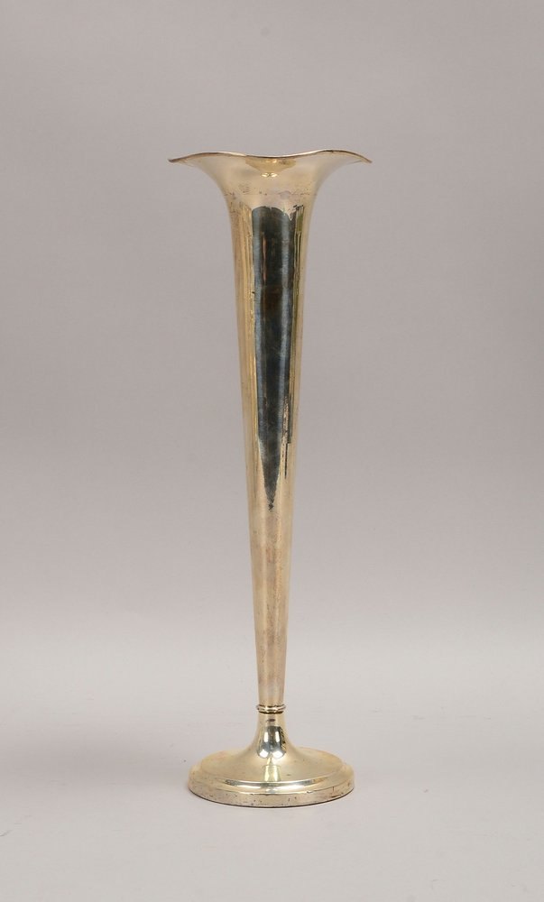 Tischvase, 925 Sterlingsilber, hohe schlanke Form, mit Wellenrand; Gew. 367 g