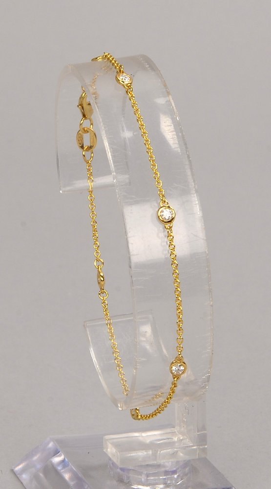 Armband/Armkettchen, 585 GG (gest.), mit 5x Brill./zus. ca. 0,20 ct; Gew. 1,30 g