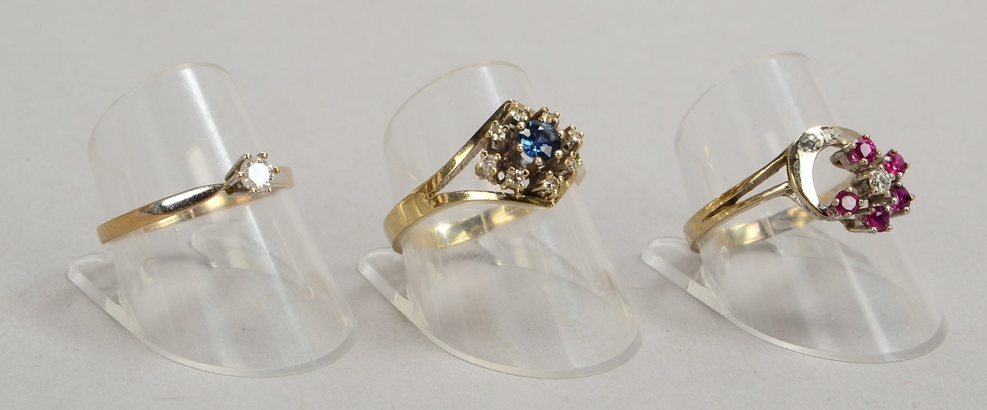 3 Ringe, 585 WG (gest.), versch. Steinbesatz (Diam., Rubin und Saphir); RG 58 - RG 60