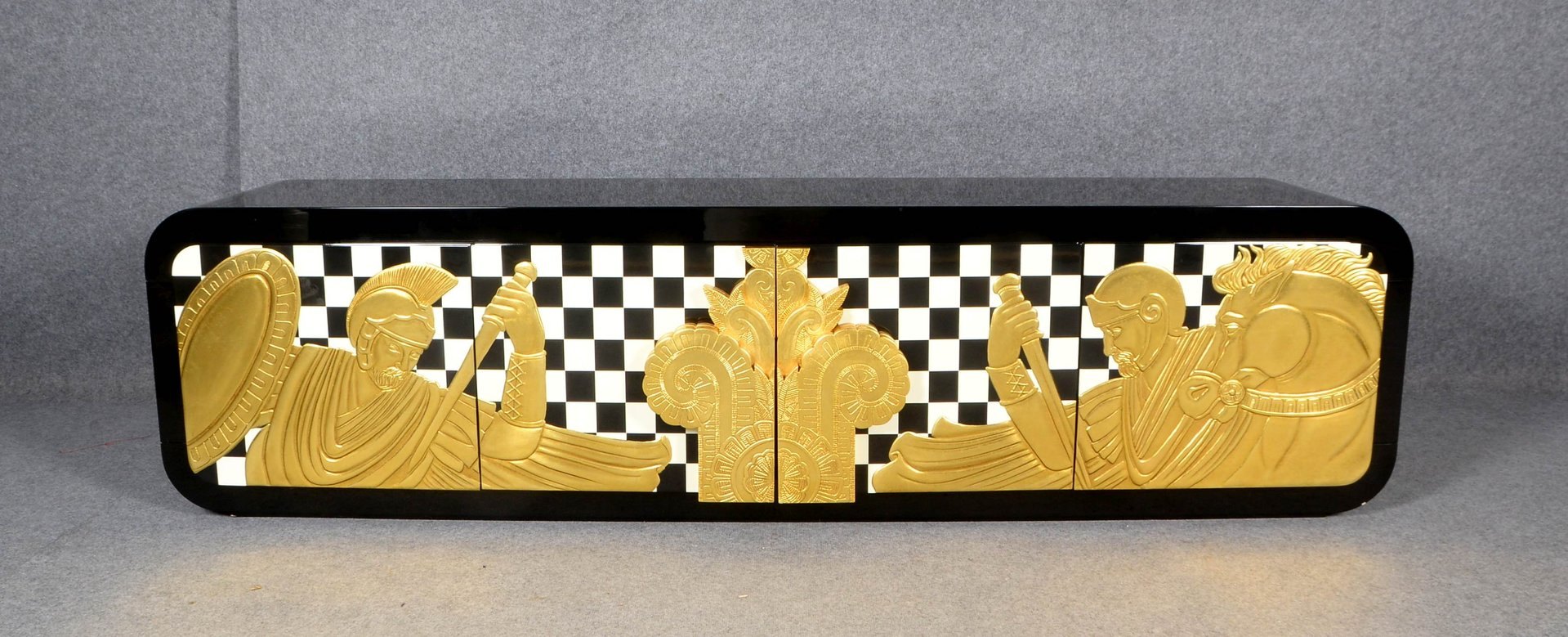 Alchimia, Sideboard, Holz/schw. Klavierlack, 4-türig, verg. Relief/'Schachbrett'