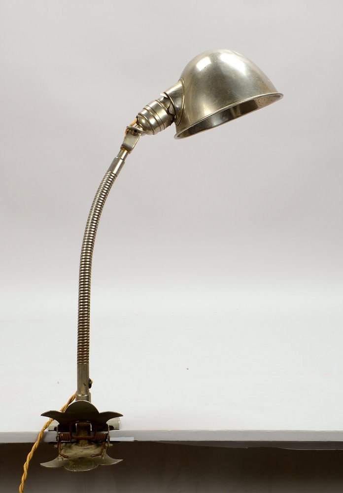 Klemmlampe, Metall, mit Schwanenhals; Höhe 60 cm (Schirm mit Gebrauchsspuren)