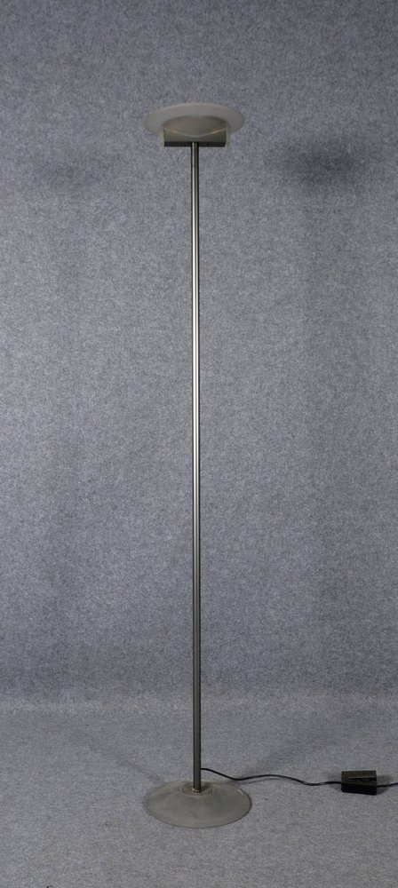 Designer-Deckenfluter, Glasschirm/Sockel, mit schlankem Metallschaft, Dimmfkt.