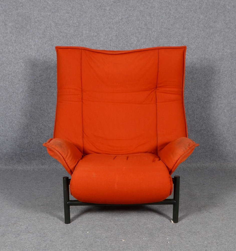 Cassina-Loungesessel 'Veranda', schw. Stahlrohr/orangef. Stoffbezug, Entw. Vico Magistretti