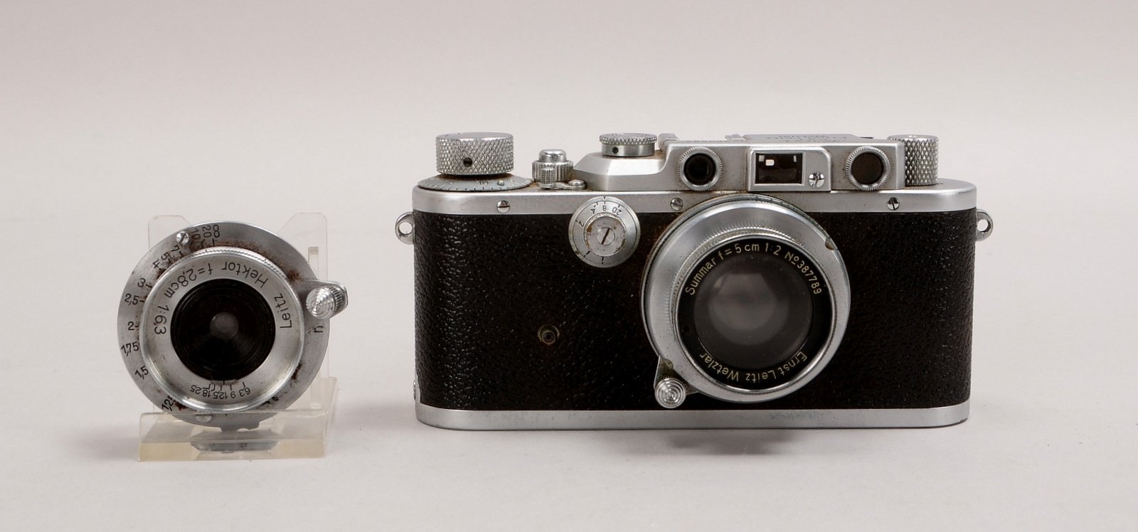 Sammler-Kamera, Leica 'D.R.P.', '260882', mit Obj. '387789' und Obj. Leitz 'Hektor'