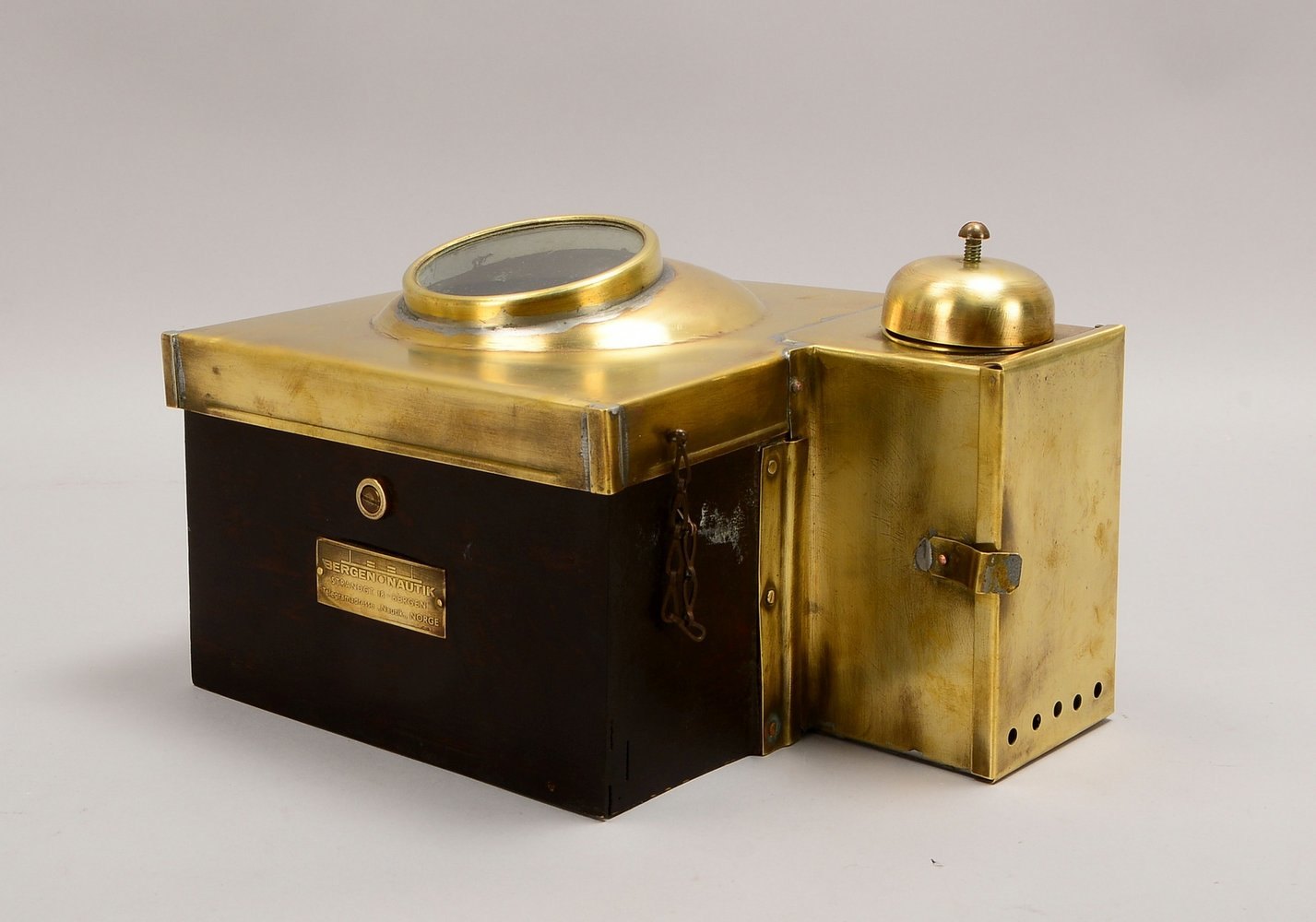 Vintage-Kompass, 'Bergen-Nautik', mit Beleuchtung; Höhe 18 cm, Breite 29 cm, Tiefe 21 cm