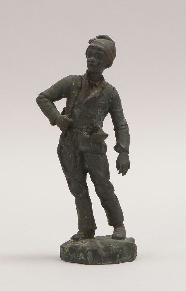Bronzeskulptur, 'Bergmann', Figur (nicht eindeutig leserlich) signiert; Höhe 22 cm