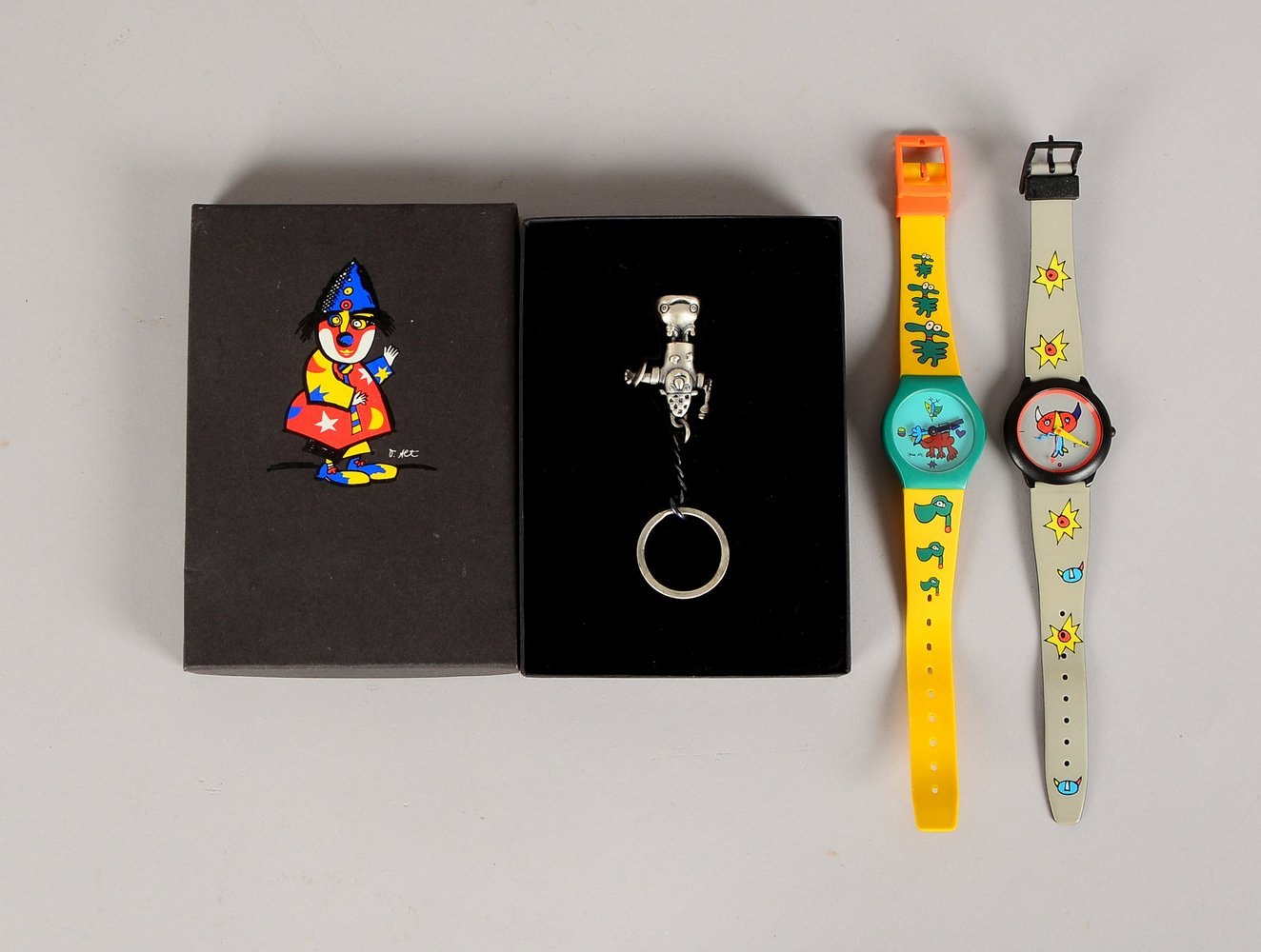 Alt, Otmar, 2 Uhren: 1x Ed. Klisa, 'Drommel'/1x 'Chaos Watch'; und 3x Schlüsselanh.